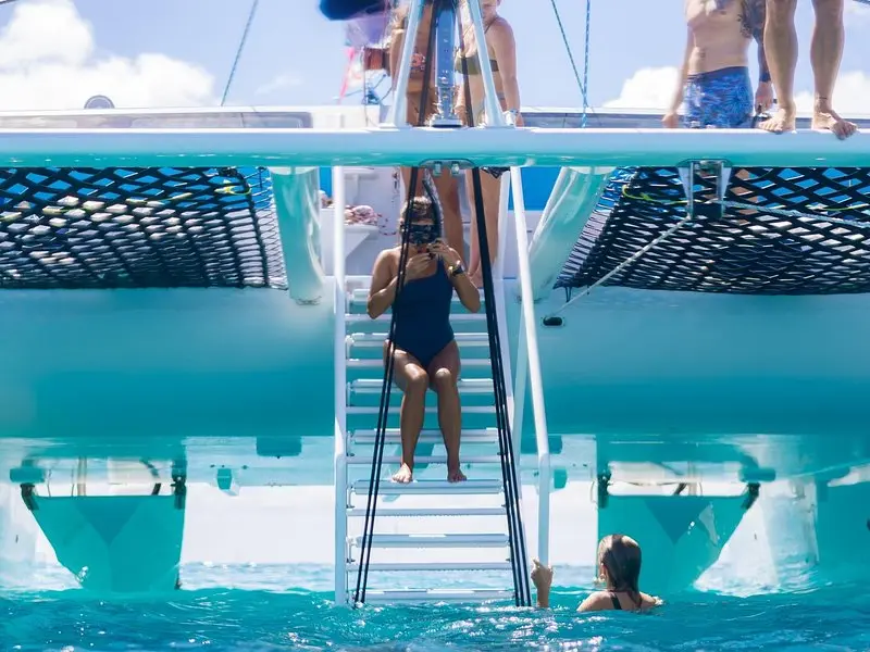 Hāwea Catamaran Turtle Canyon Snorkel and Sail